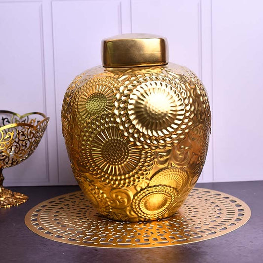 Ceramic gold pot